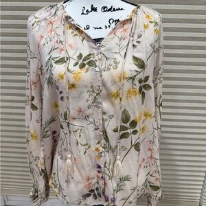 Olivaceous Floral Print Women's Top